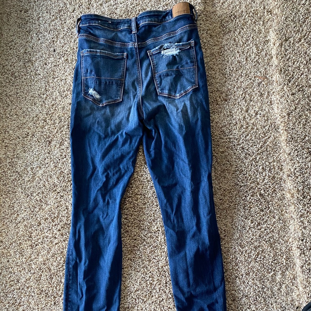 AE high wasted ripped skinny jeans